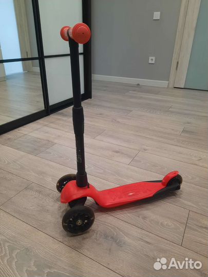 Самокат детский трехколесный kreiss