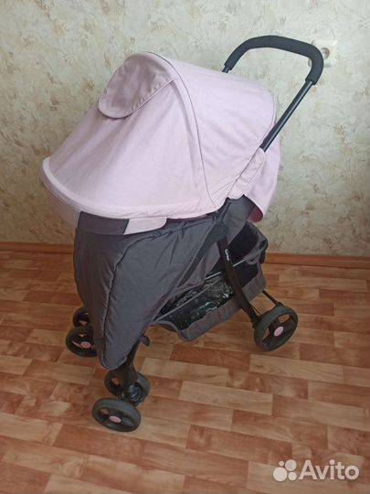 Прогулочная коляска babyton