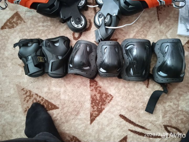 Роликовые коньки rollerblade с защитой