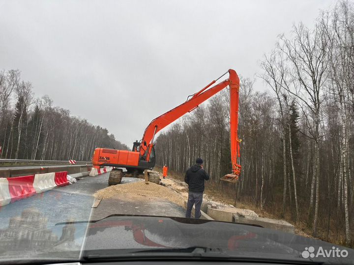 Аренда длиннорукого экскаватора