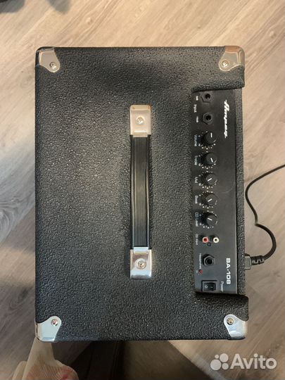 Комбоусилитель для бас гитары Ampeg BA-108