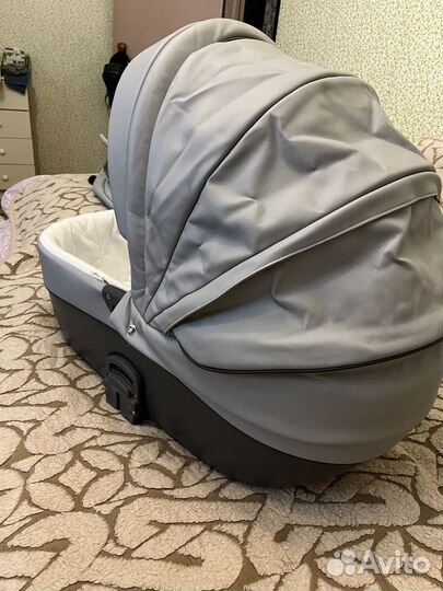 Коляска 2 в 1 Roan Bass soft