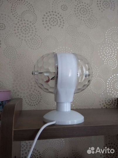 Разноцветная лампа