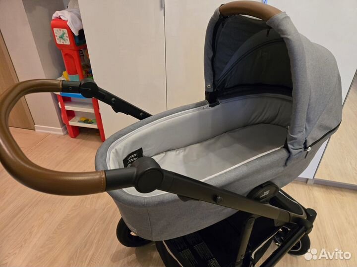 Britax romer smile 3 2 в 1 детская коляска
