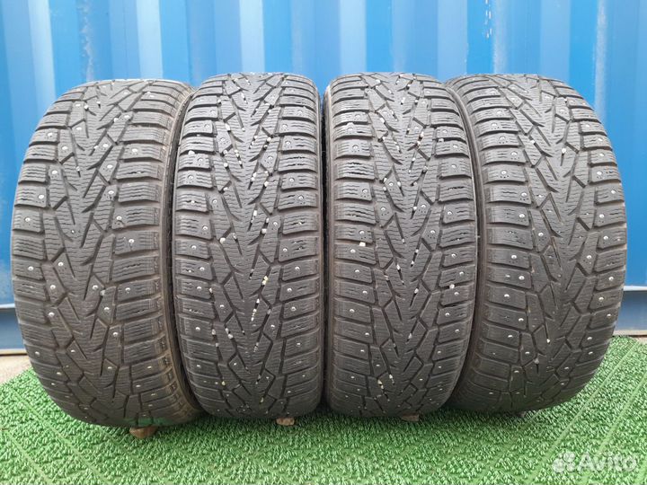 Nokian Tyres Hakkapeliitta 7 SUV 215/60 R17 118T