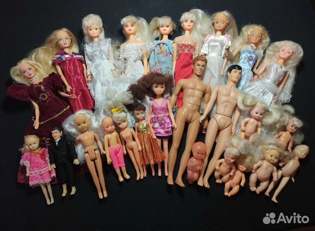 Разные Барбиобразные куклы из 90-х