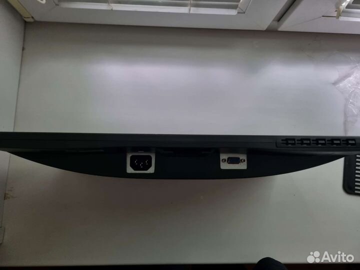 Монитор (сломанный)