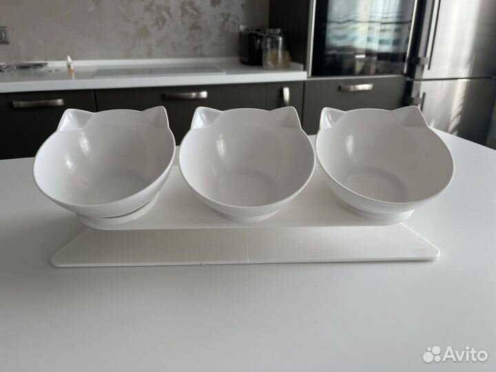 Миски для кошек на подставке