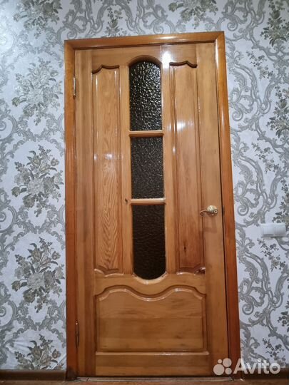 Дверь с коробкой бу