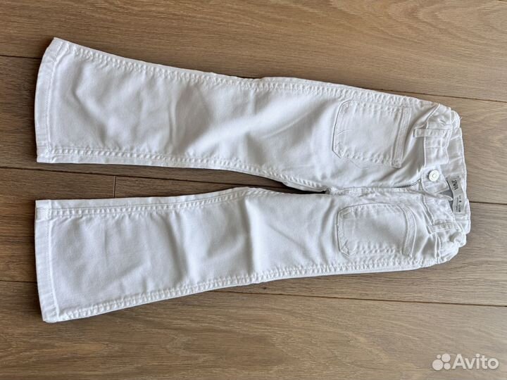 Продаю джинсы для девочки