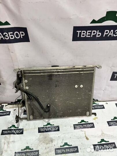 Радиатор кондиционера Mercedes S-Class 220 5.0