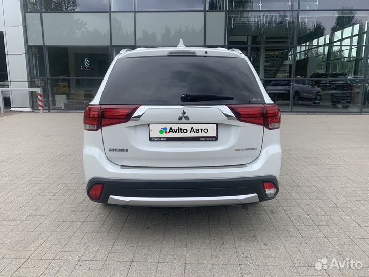 Mitsubishi Outlander 2.0 CVT, 2018, 83 905 км