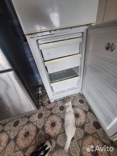 Холодильник LG