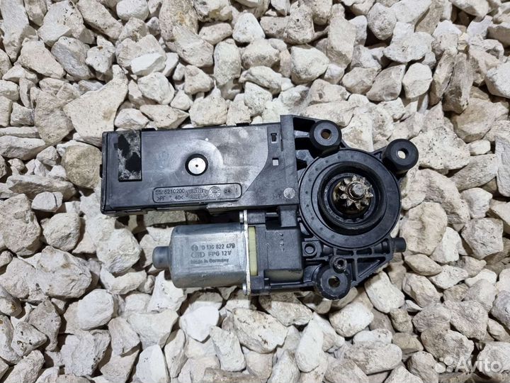 Моторчик стеклоподъемника Флюенс Fluence