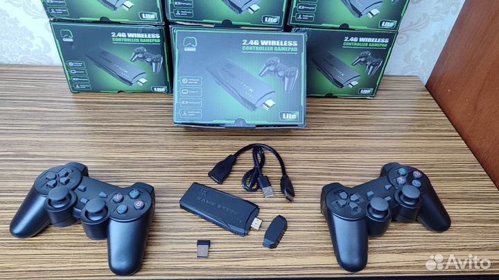 Game stick 4K 64Gb 2 джойстика 15 000игр Новая