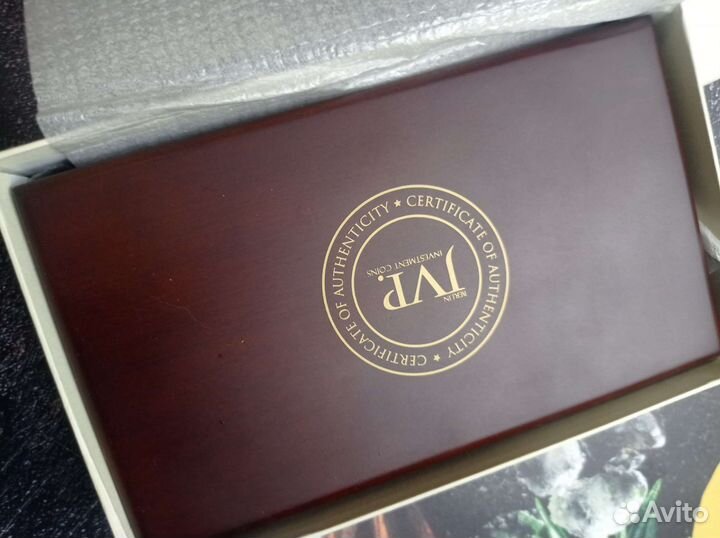 Ниуэ 2 доллара 2012 набор из трех монет Триптих