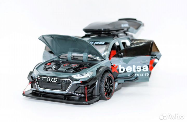 Детская машинка Audi RS6 Avant DTM Edition