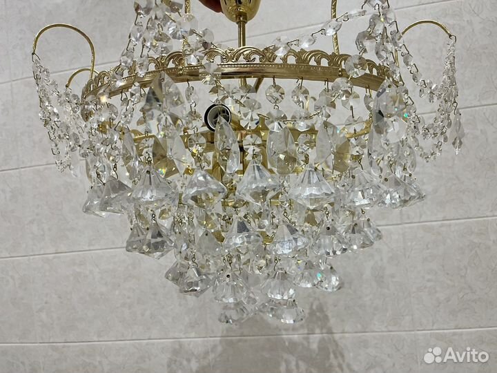 Люстра хрустальная