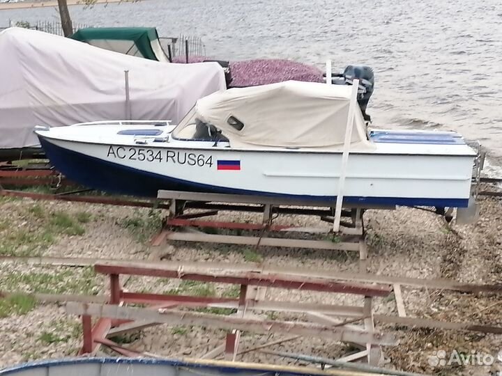 Катер Амур - М