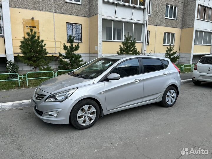 Hyundai Solaris 1.4 AT, 2015, 156 000 км