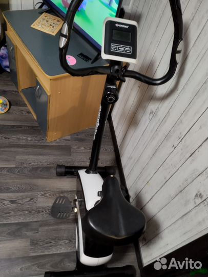 Велотренажер бу