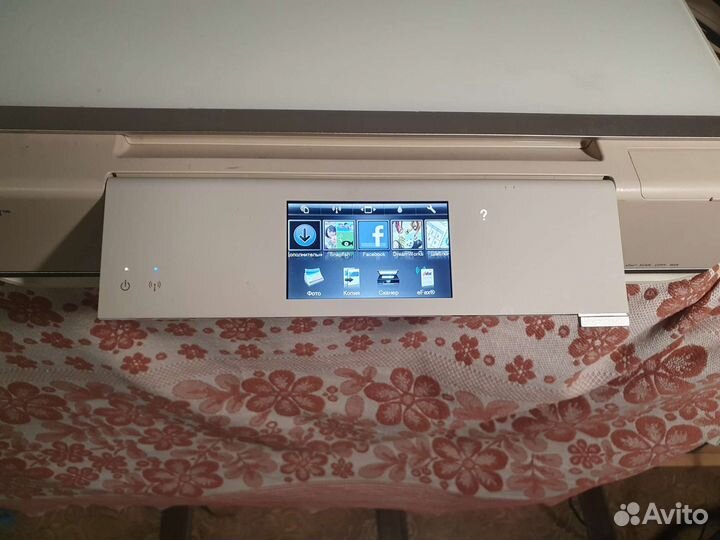 Цветной струйный принтер HP