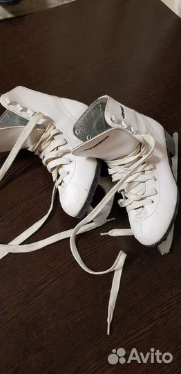 Коньки для фигурного катания детские 34