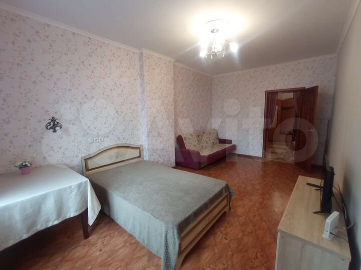 1-к. квартира, 42 м², 6/25 эт.