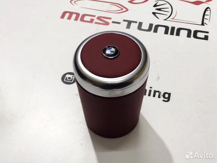Пепельница BMW бордовая
