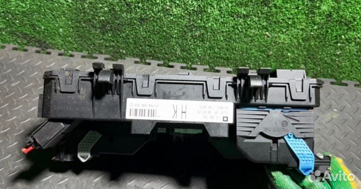 Блок предохранителей Opel Astra 2006