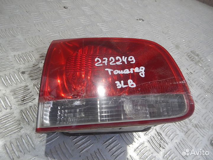 Фонарь задний внутренний левый, Volkswagen (Фолькс