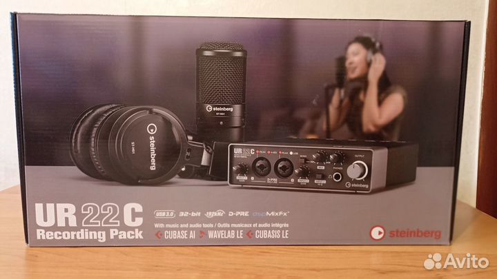 Аудиоинтерфейс Steinberg Ur22C Recording Pack