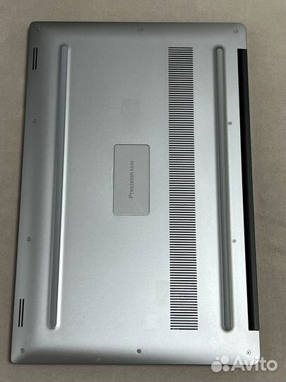 Ноутбук dell precision 5540 идеальный