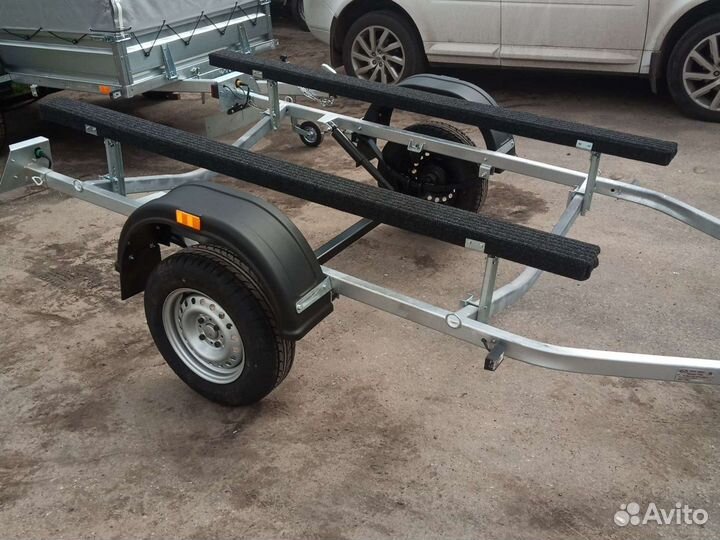Прицепы для перевозки лодки, катера, гидроцикла