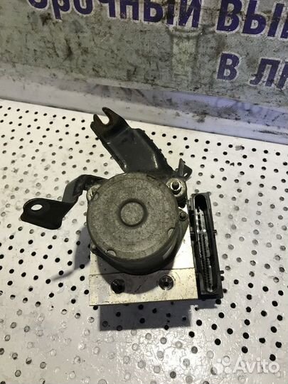Блок ABS Honda CR-V (3) с 2007-2011г