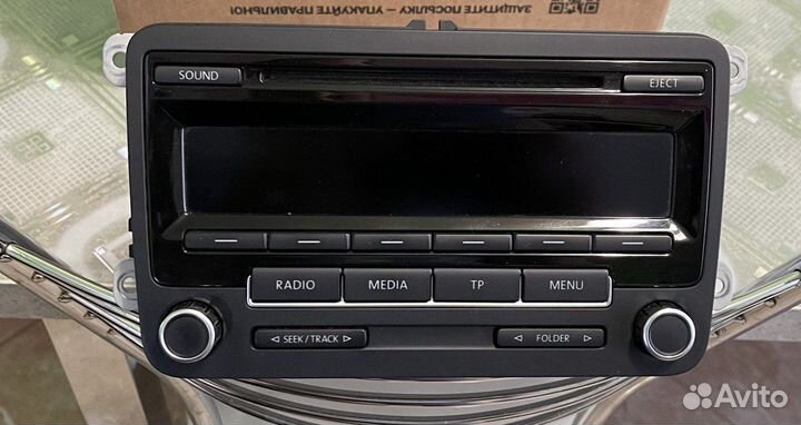 Штатная магнитола на volkswagen tiguan оригинал