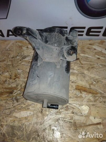 Абсорбер Адсорбер топливных паров Nissan almera cl