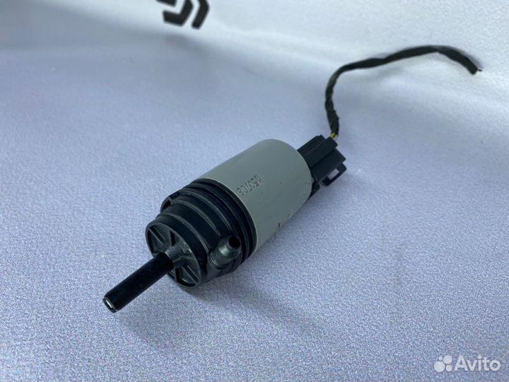 Насос омывателя стекла Bmw 5 E61 рестайлинг N53B30