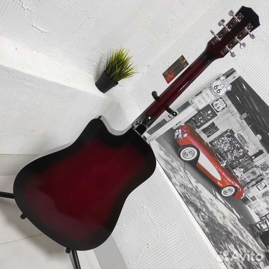 Гитара новая