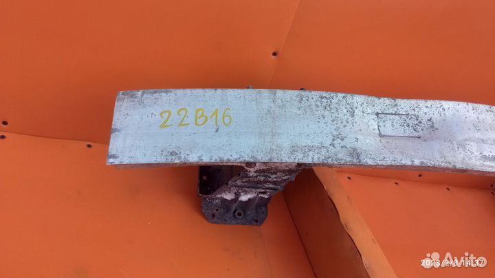 Усилитель переднего бампера Mercedes-Benz B-класс