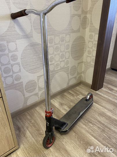 Трюковой самокат Vokul saga