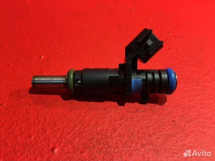 Форсунка Chevrolet Cruze J300 F16D4 2010