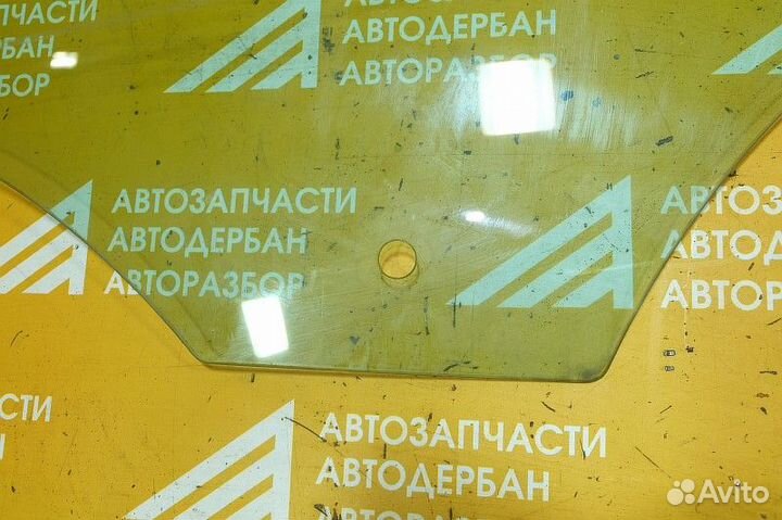 Стекло двери задней левой Jaguar XF X250 2008