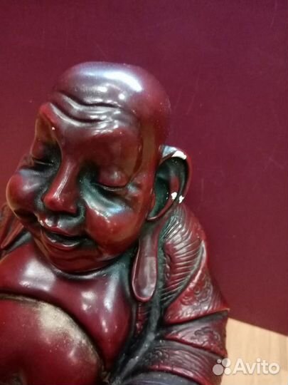 Большой Хотей, гипс. Есть незначительные потёртост