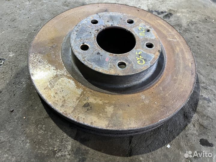 Тормозной диск передний Mazda CX-5 KE 15 год