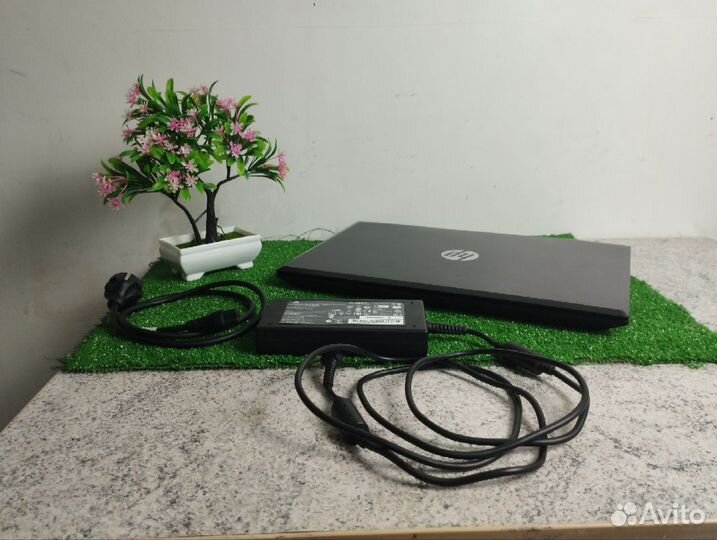 Игровой ноутбук HP Pavilion i5 (8th) GTX 1050