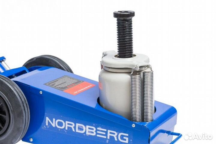 Домкрат подкатной пневмогидравлический, г/п 35 т