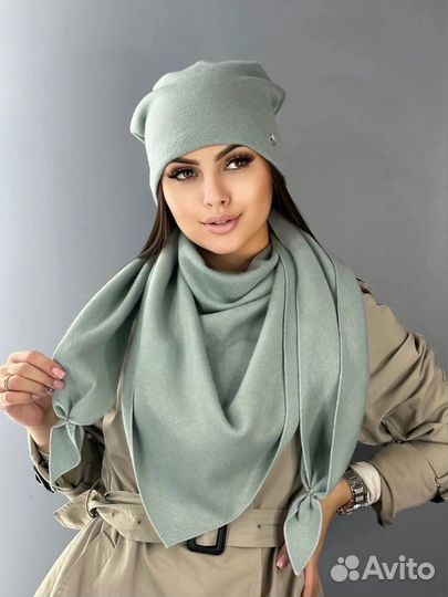 Комплект шапка платок