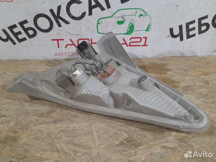 Указатель поворота в бампер правый Kia Cerato