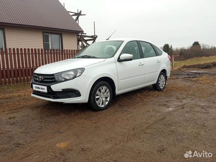 LADA Granta 1.6 МТ, 2022, 26 003 км
